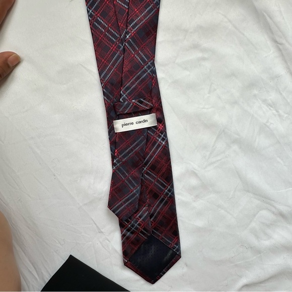 Pierre Cardin Classic Red Plaid Men's Tie - Picture 2 of 5